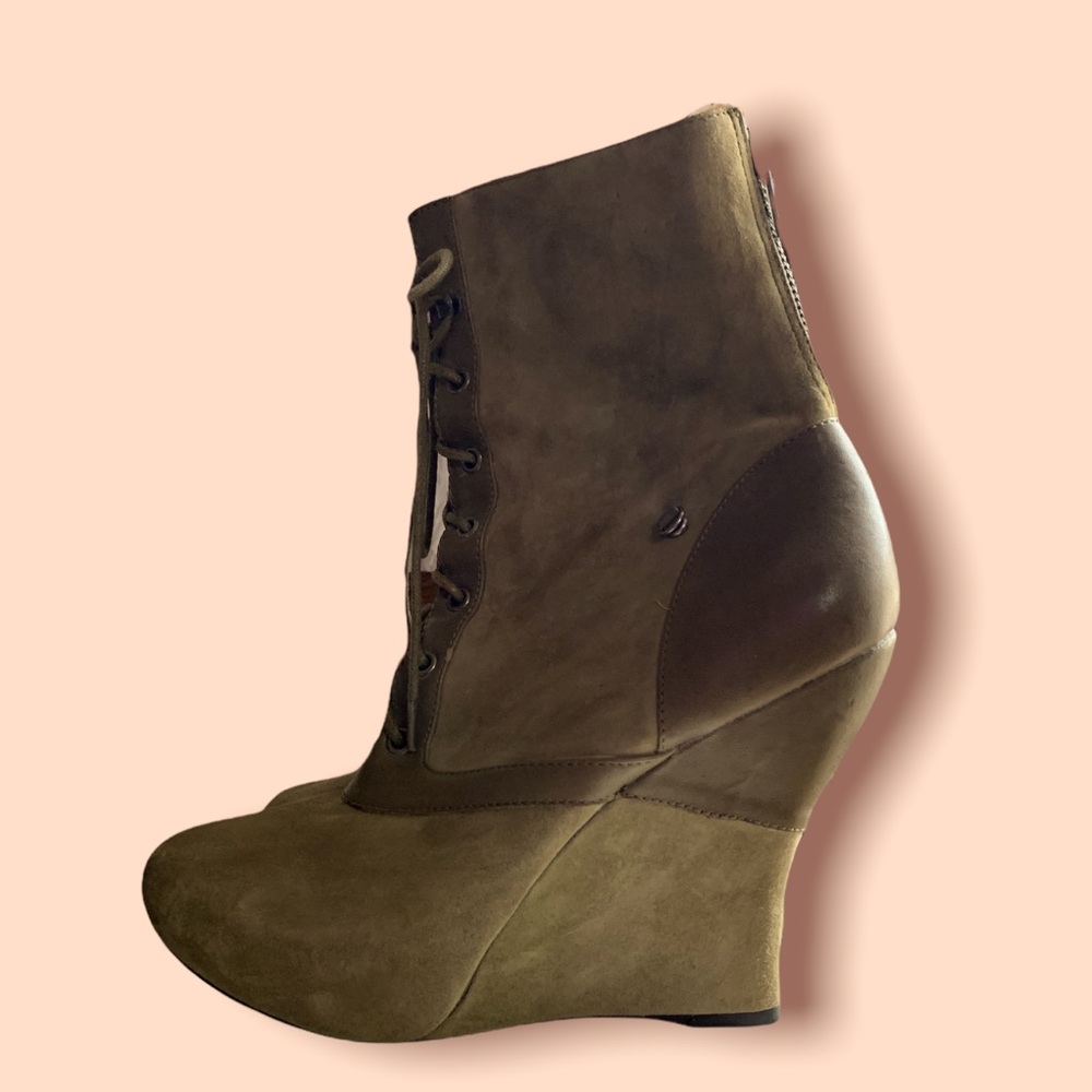 Bacio 61 Olive Green Suede and Leather Wedge Booties in size 9